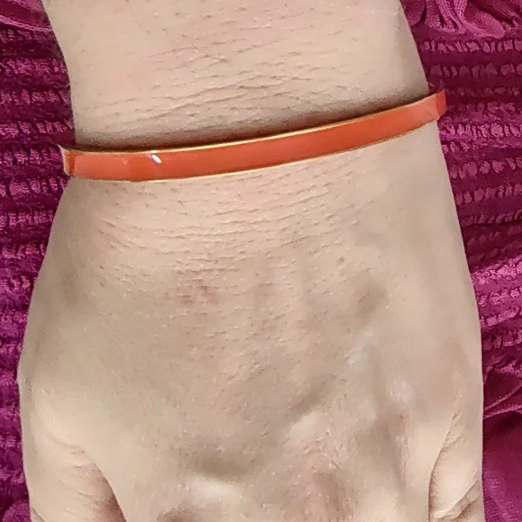 Kate Spade Under The Sun Idiom Bangle - Picture 2 of 5